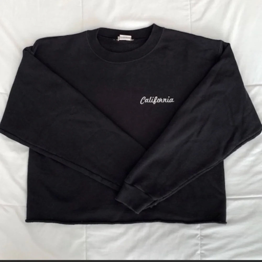 BRANDY MELVILLE Black “California” Nancy Crewneck Sweatshirt - EUC, One …